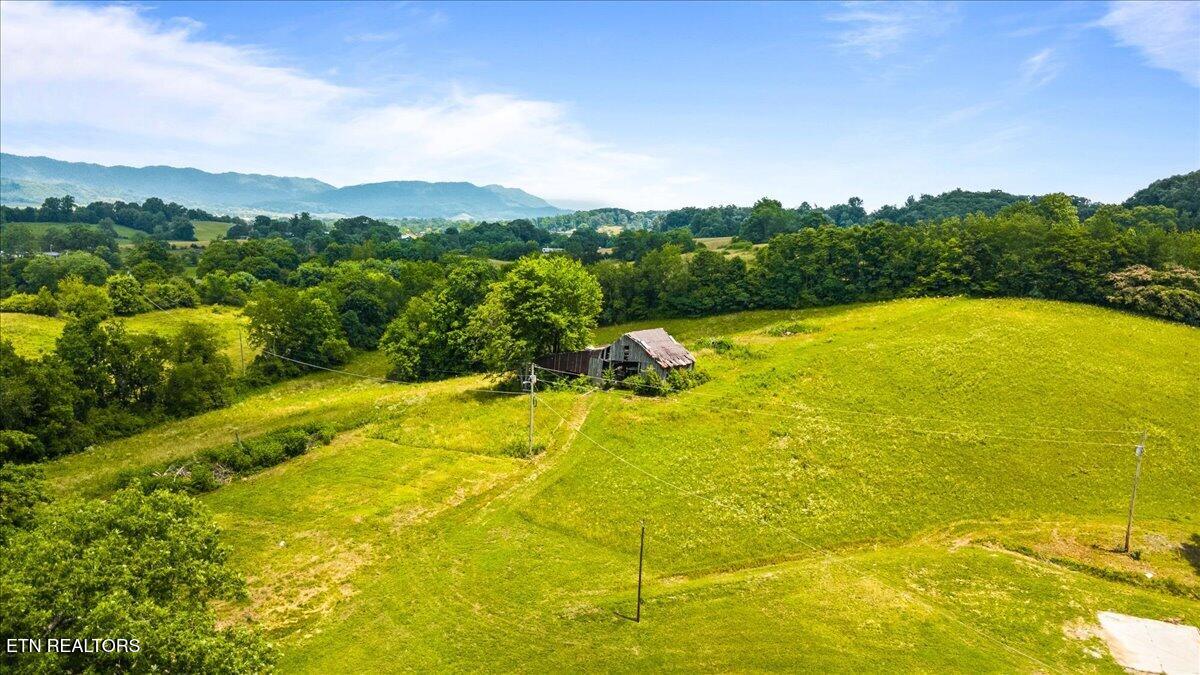 211 Pump Hollow Road Speedwell, TN 37870 - Photo 2 of 56 09-211 Pump Hollow Rd