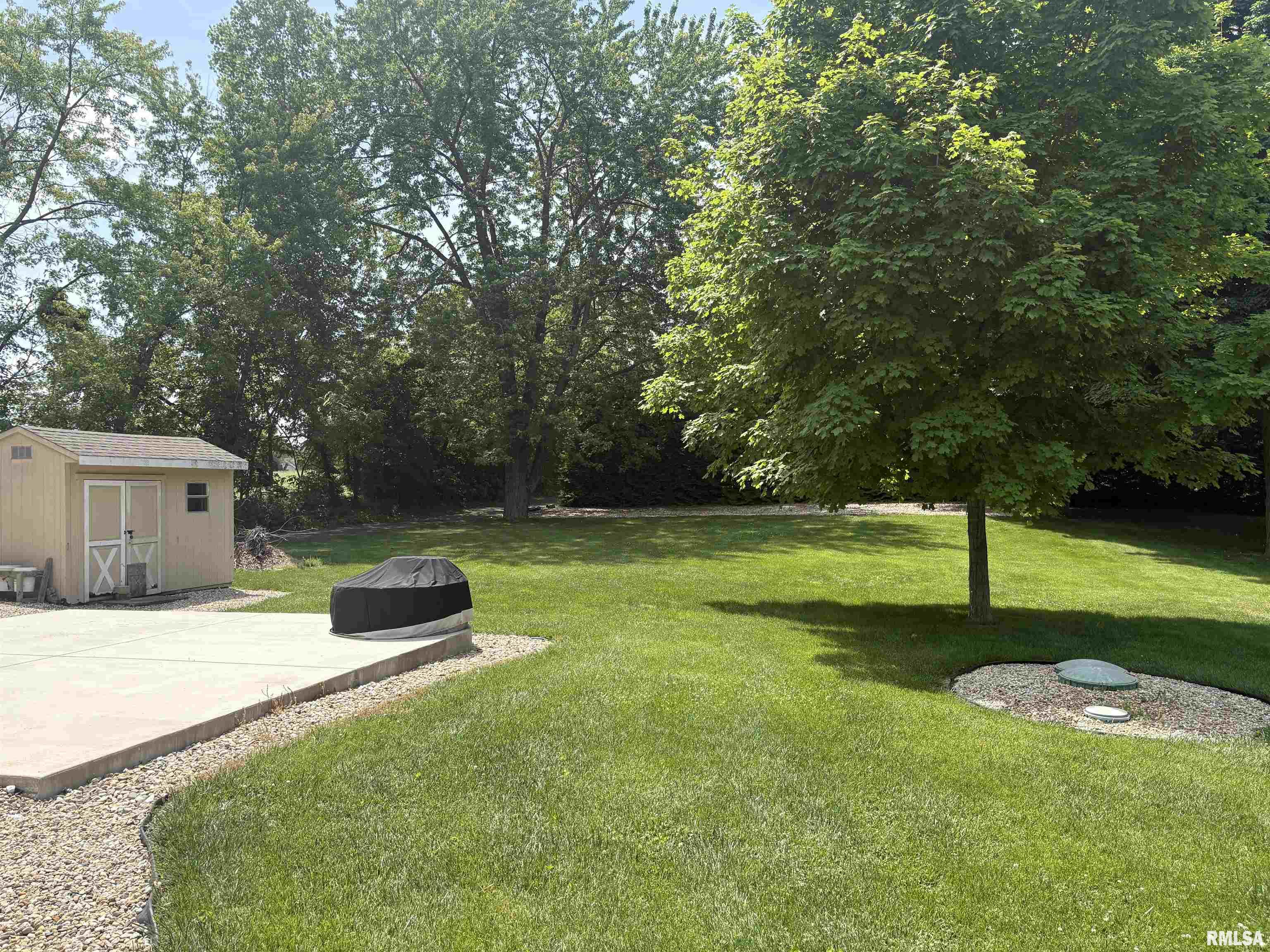 22605 Veterans Road Morton, IL 61550 - Photo 3 of 11