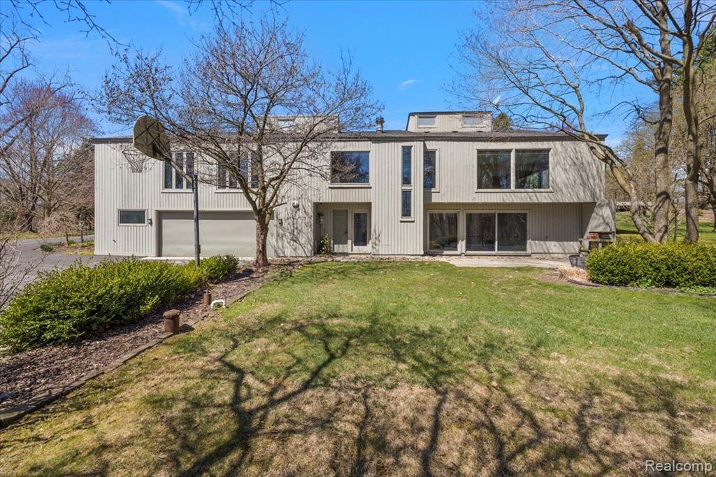 6145 Blue Beech Road Rochester Hills, MI 48306 - Photo 46 of 55