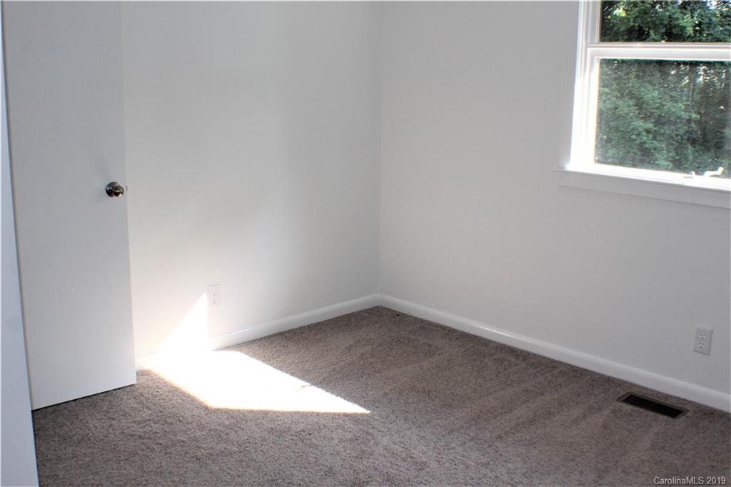 113 Evandale Road Kannapolis, NC 28081 - Photo 17 of 30 Gallery Image 17