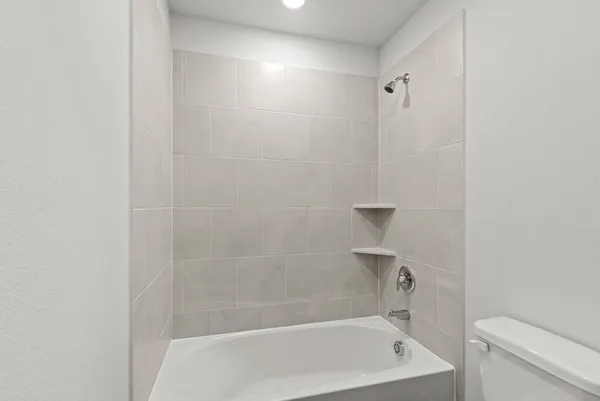 $299,900 | 29223 Dandelion Sky Drive, Waller, TX 77484