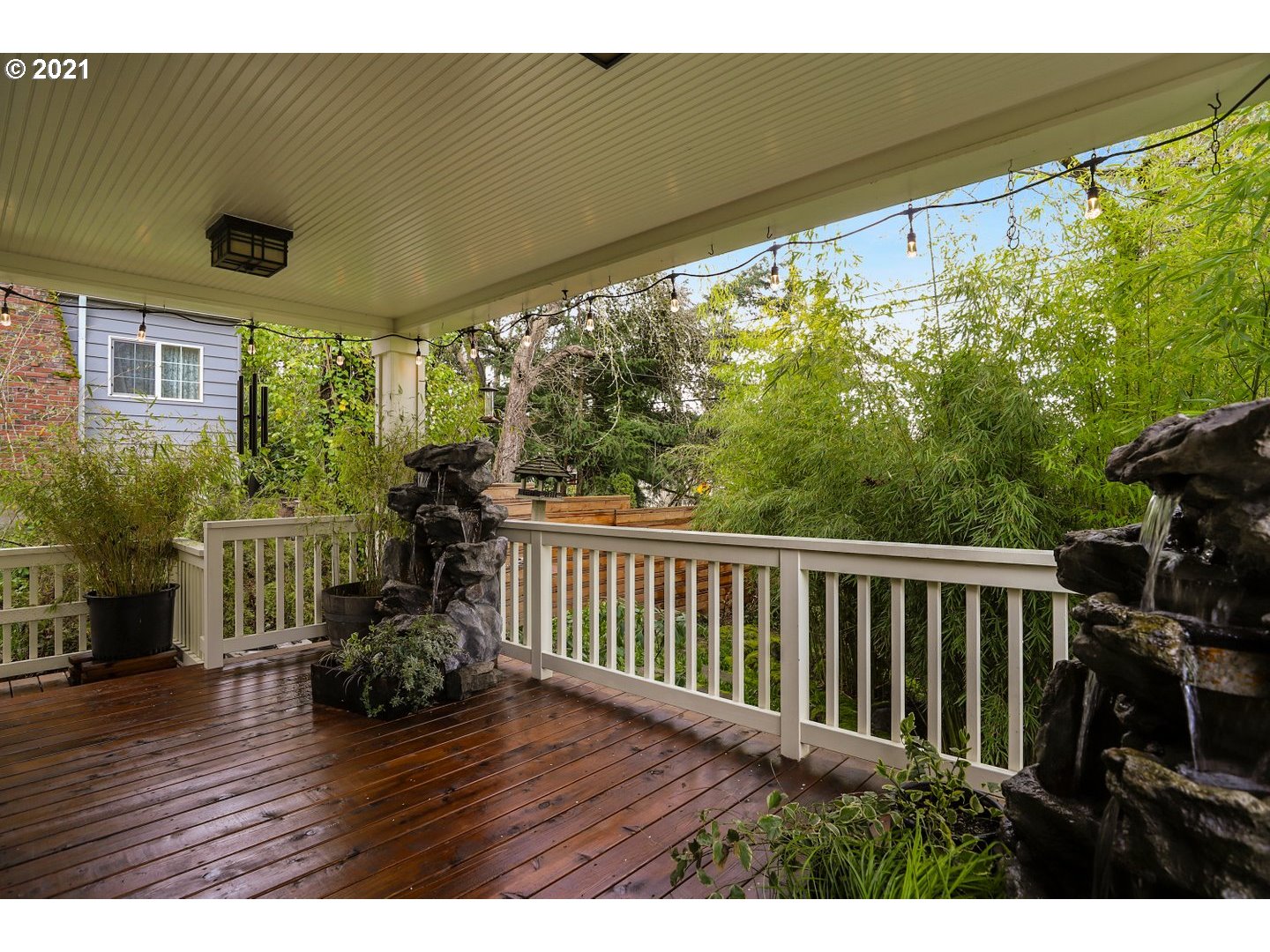 815 Southwest Taylors Ferry Road Portland, OR 97219 - Photo 3 of 29 Gallery Image 3