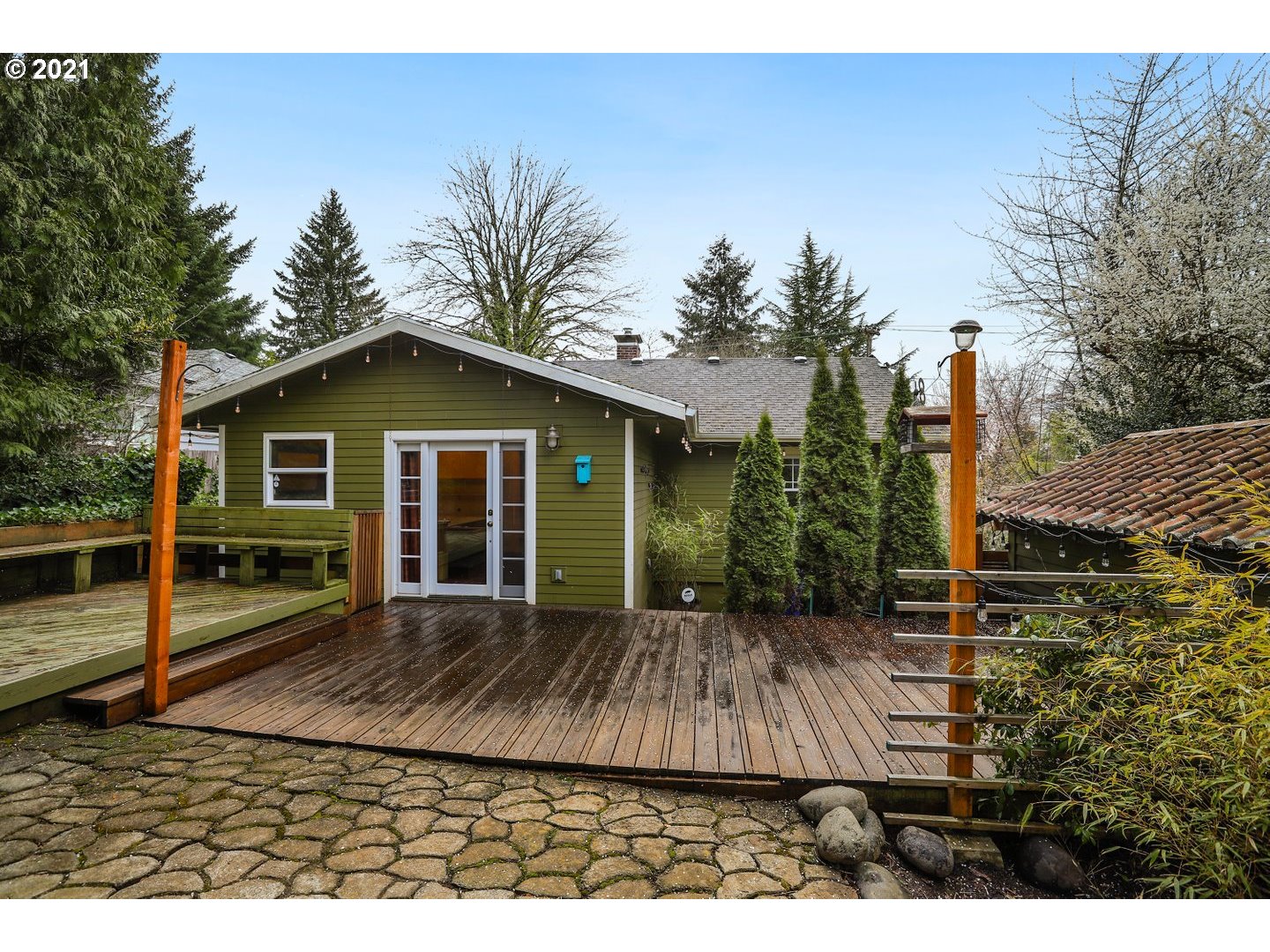 815 Southwest Taylors Ferry Road Portland, OR 97219 - Photo 28 of 29 Gallery Image 28