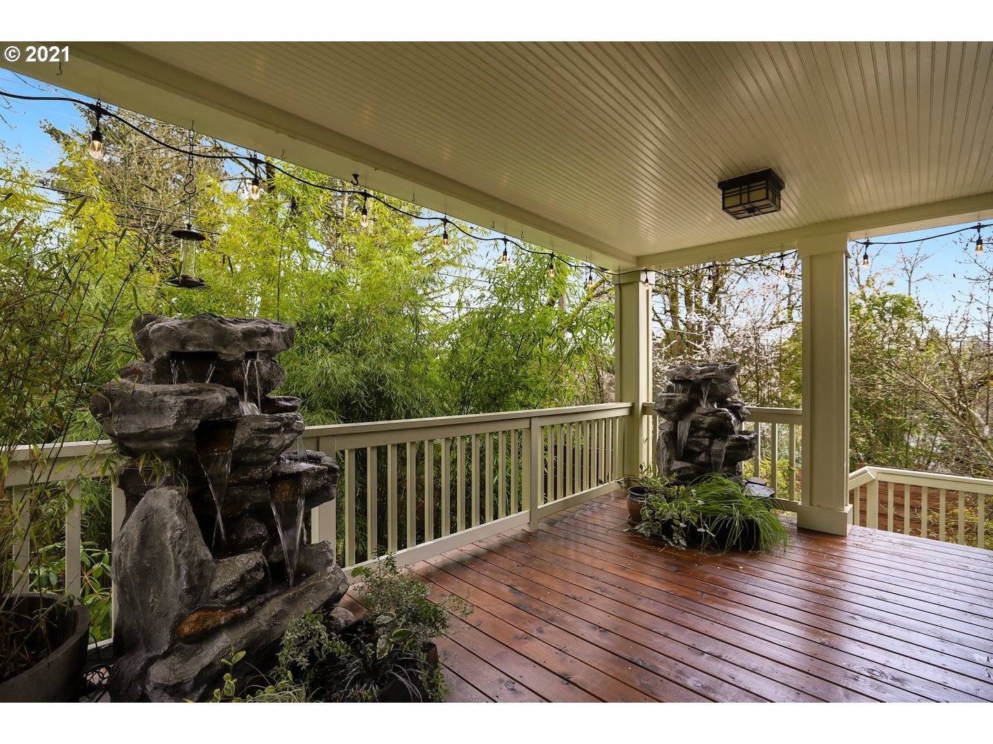 815 Southwest Taylors Ferry Road Portland, OR 97219 - Photo 4 of 29 Gallery Image 4