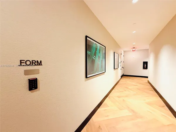 $3,000 | 121 Northeast 5th Street, Unit 901B, Miami, FL 33132