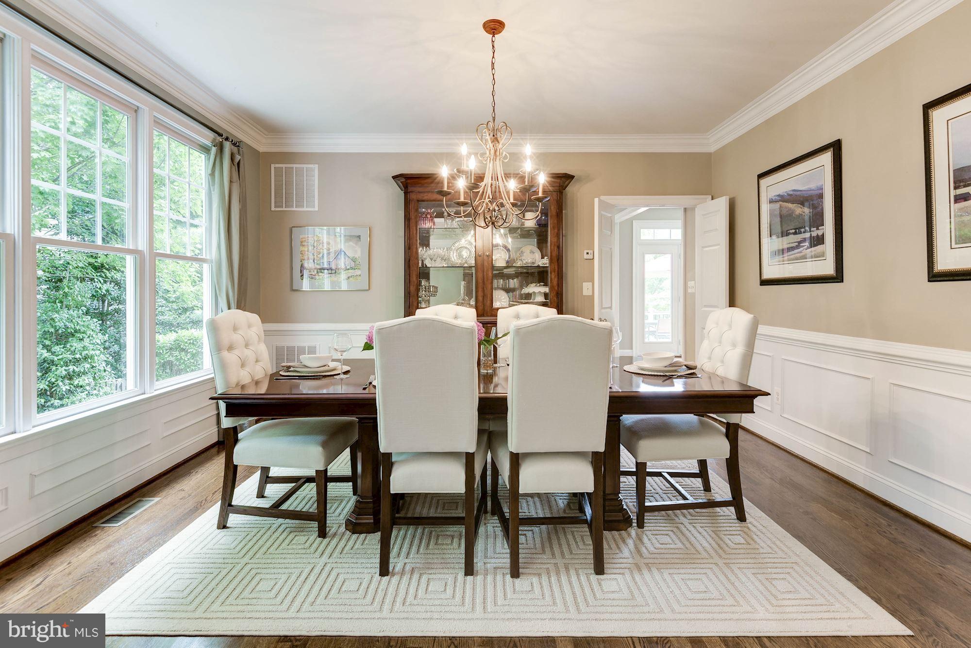 1835 Kirby Road McLean, VA 22101 - Photo 4 of 30 Dining Room