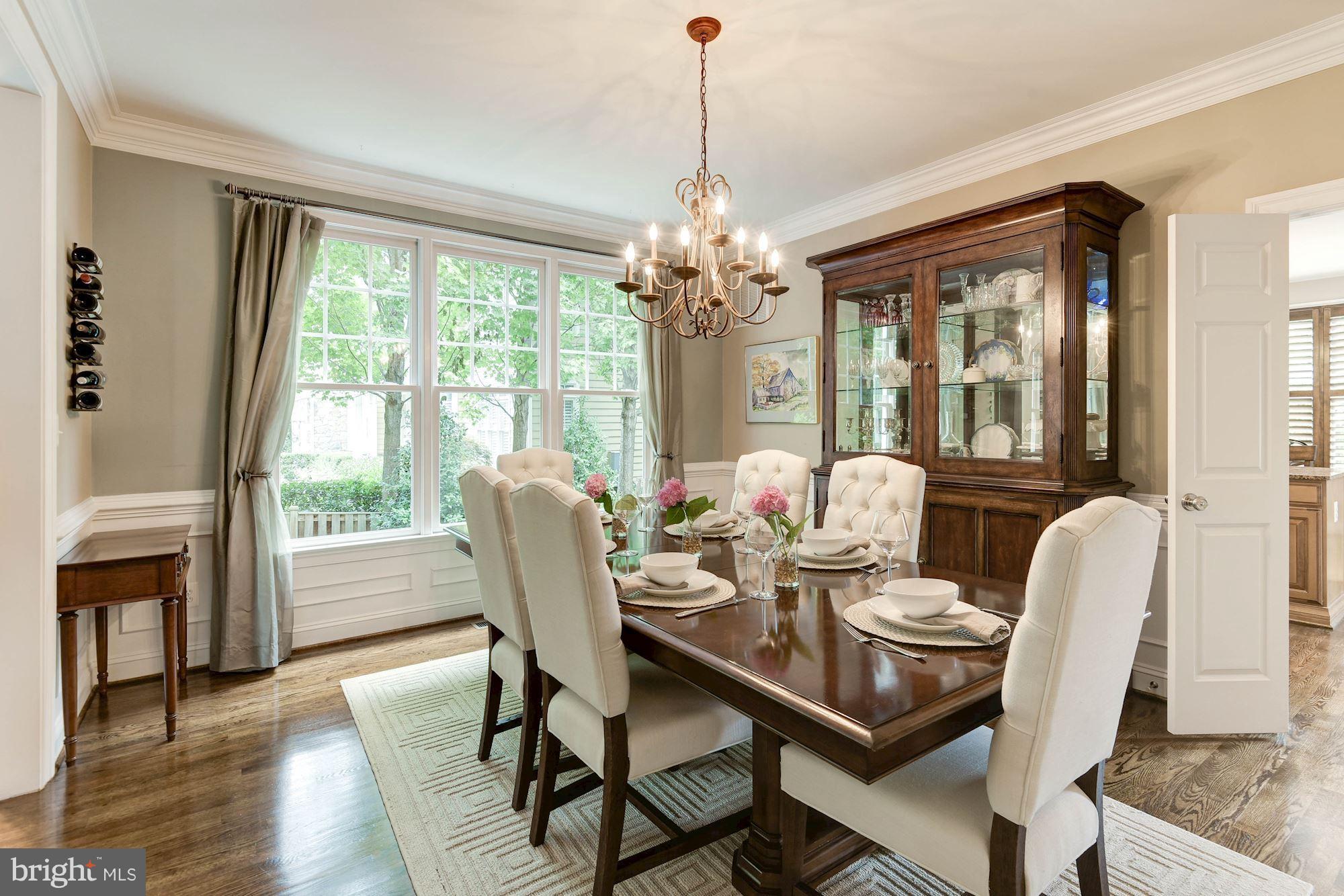 1835 Kirby Road McLean, VA 22101 - Photo 5 of 30 Dining Room