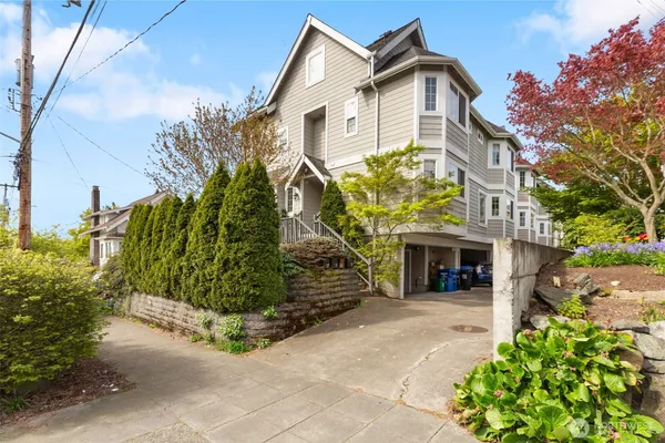 $875,000 | 4411 Bagley Avenue North, Unit C, Seattle, WA 98103