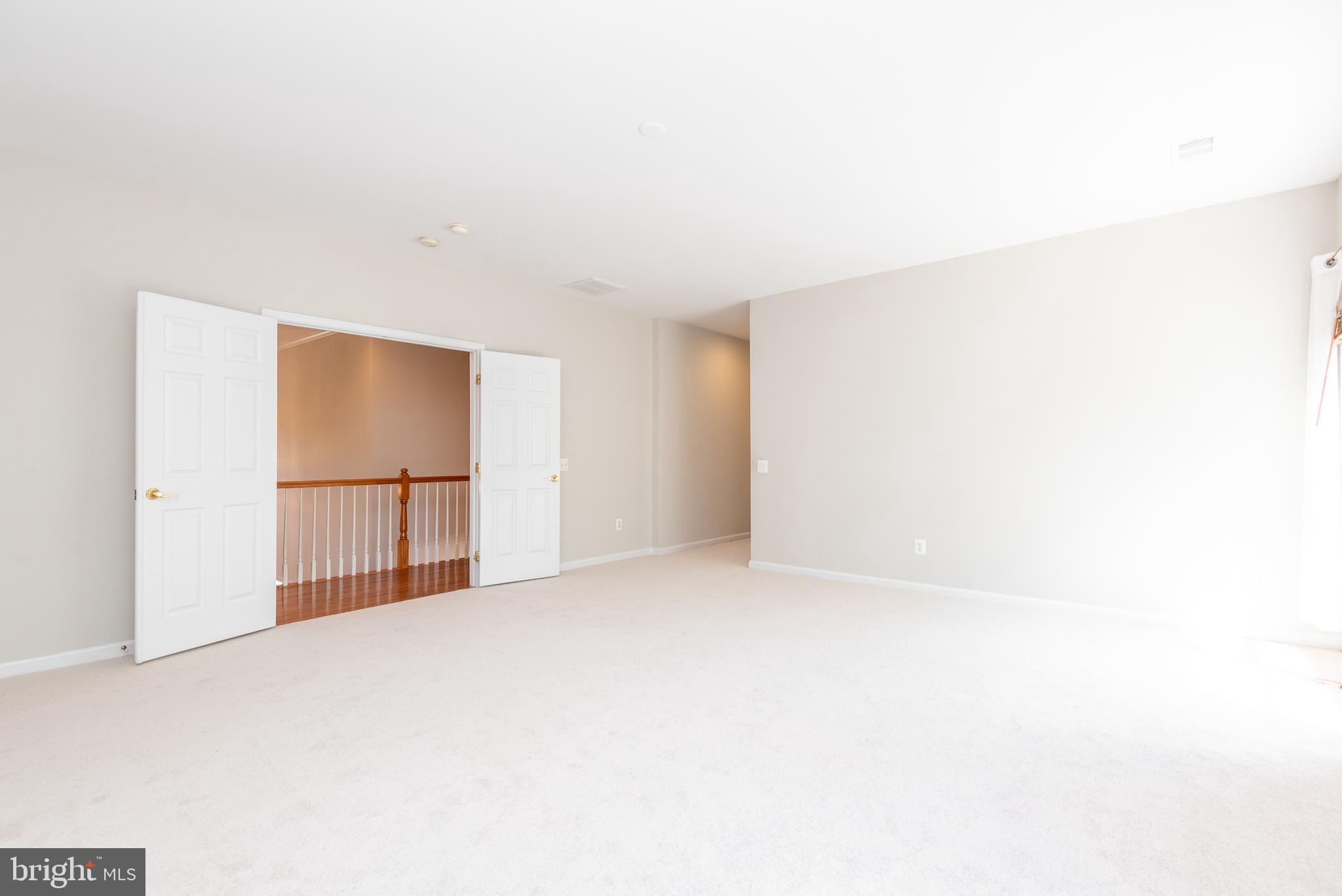 6033 Sumner Road Alexandria, VA 22310 - Photo 20 of 52 Primary bedroom with double-door entry