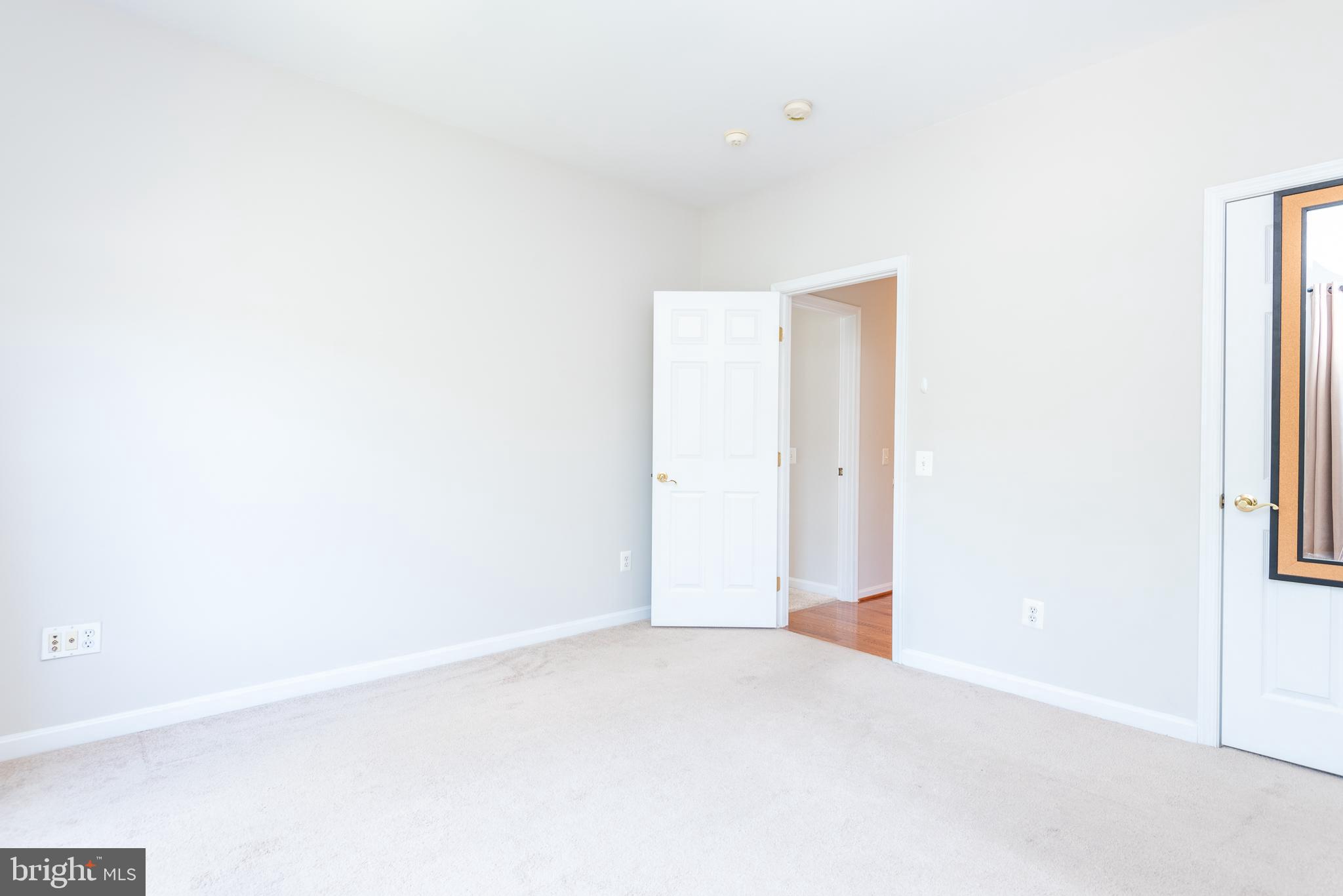 6033 Sumner Road Alexandria, VA 22310 - Photo 38 of 52 Left front bedroom with closet