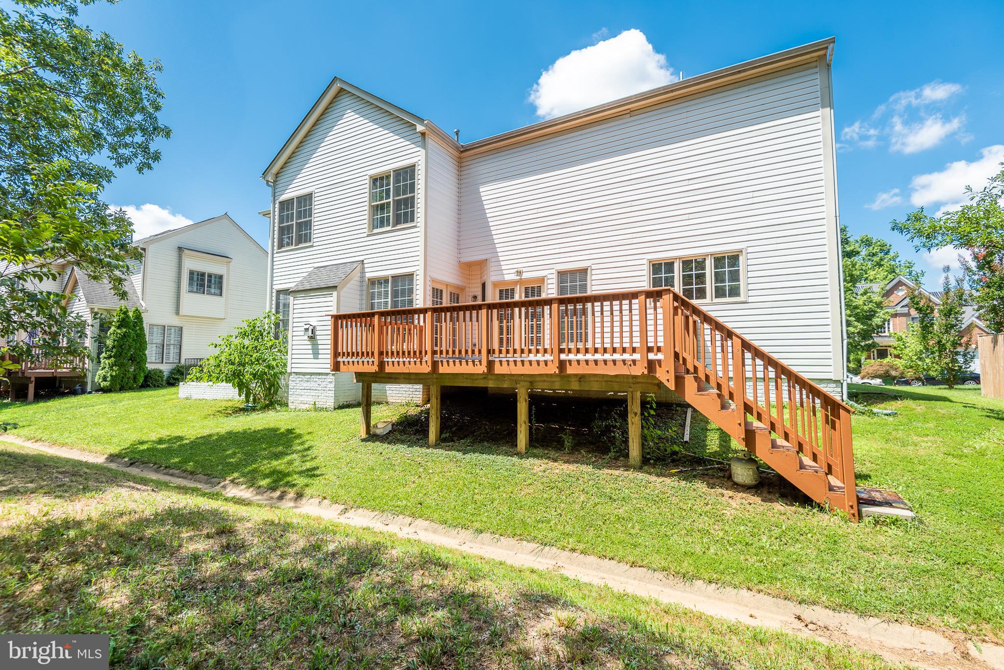 6033 Sumner Road Alexandria, VA 22310 - Photo 49 of 52 Rear entrance and spacious deck