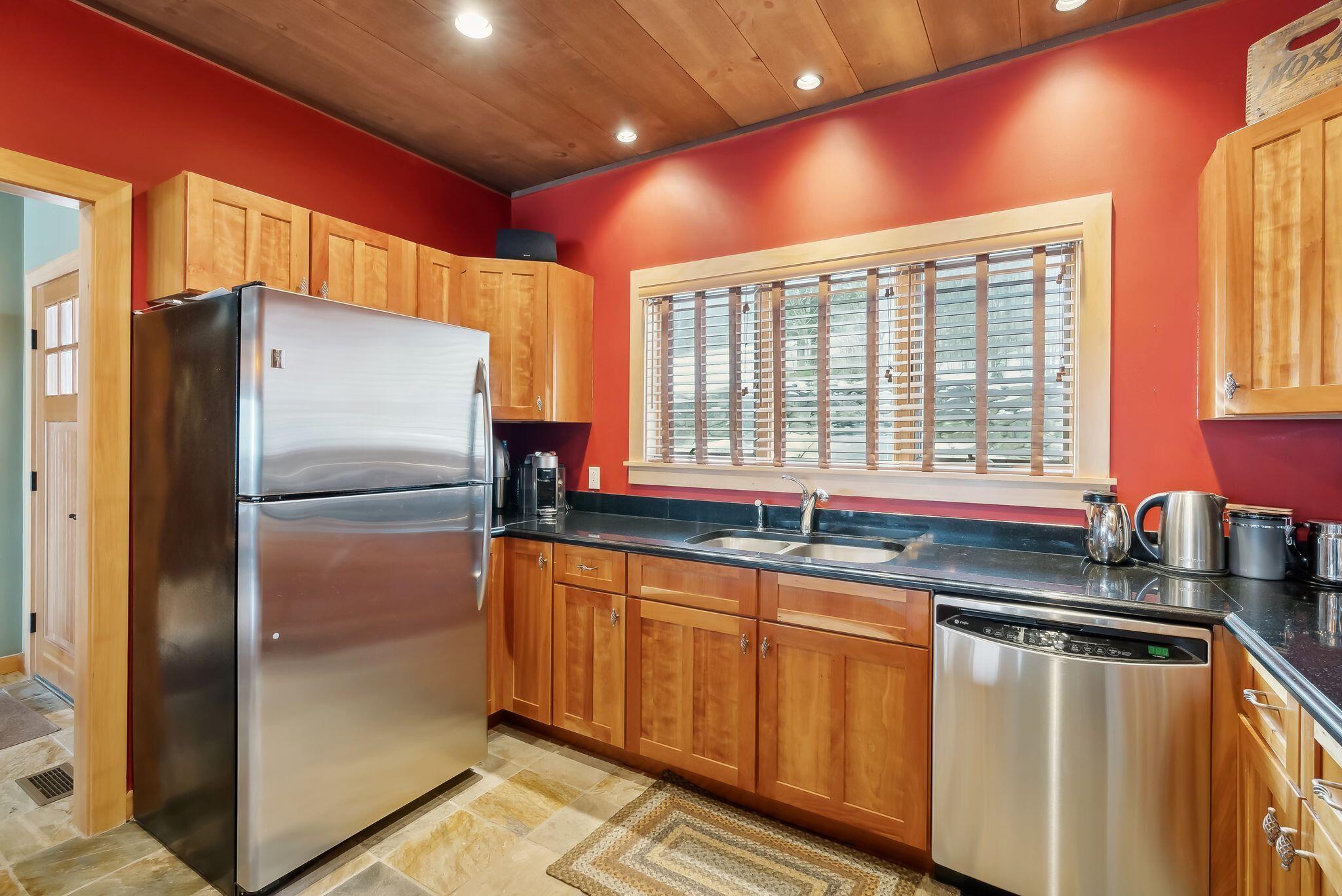 44 Overpass Road, Unit 22 Newry, ME 04261 - Photo 15 of 62 28_DSC01676