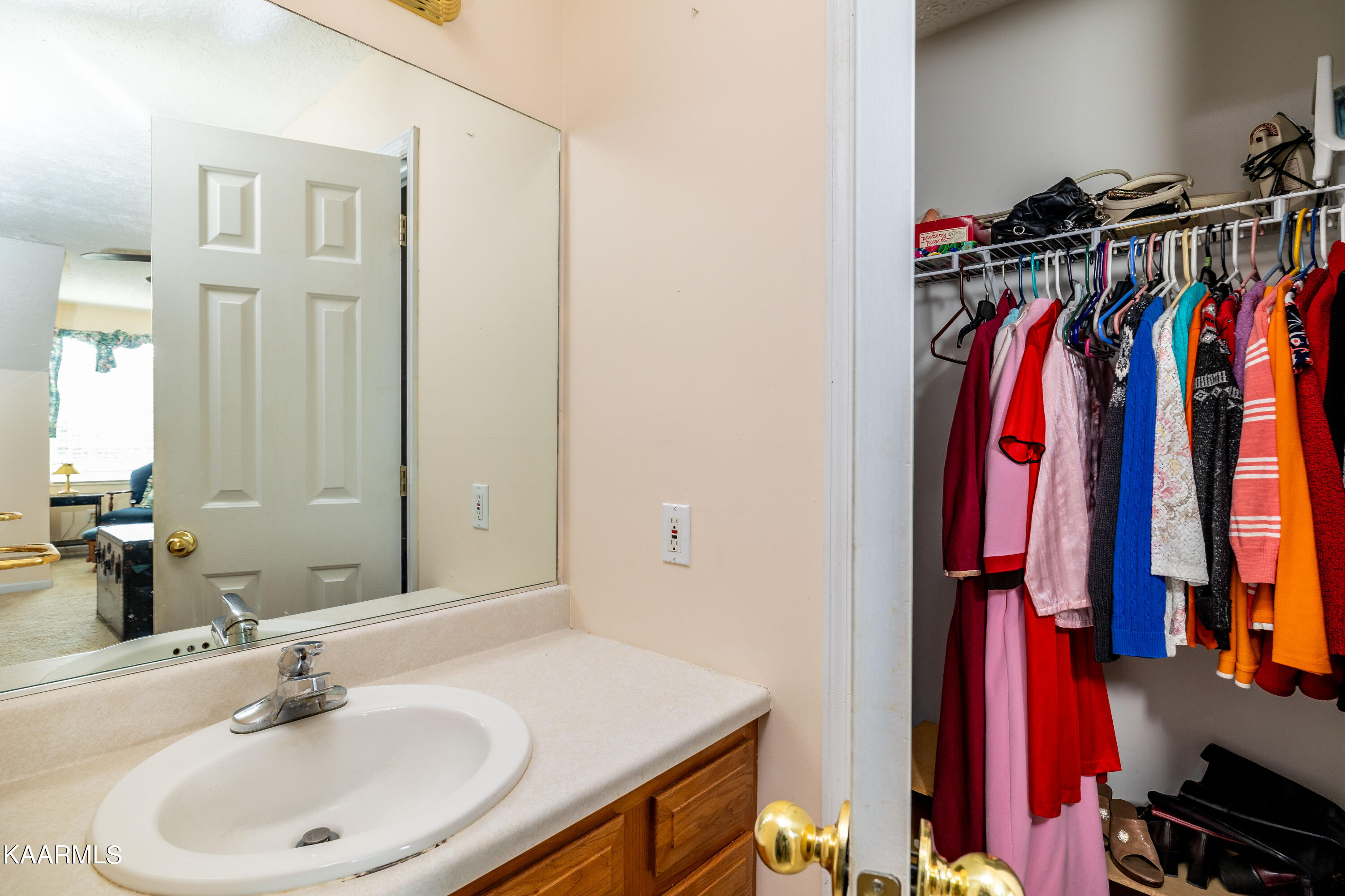 7425 Palmleaf Road Knoxville, TN 37918 - Photo 17 of 41 7425Palmleafrd-12