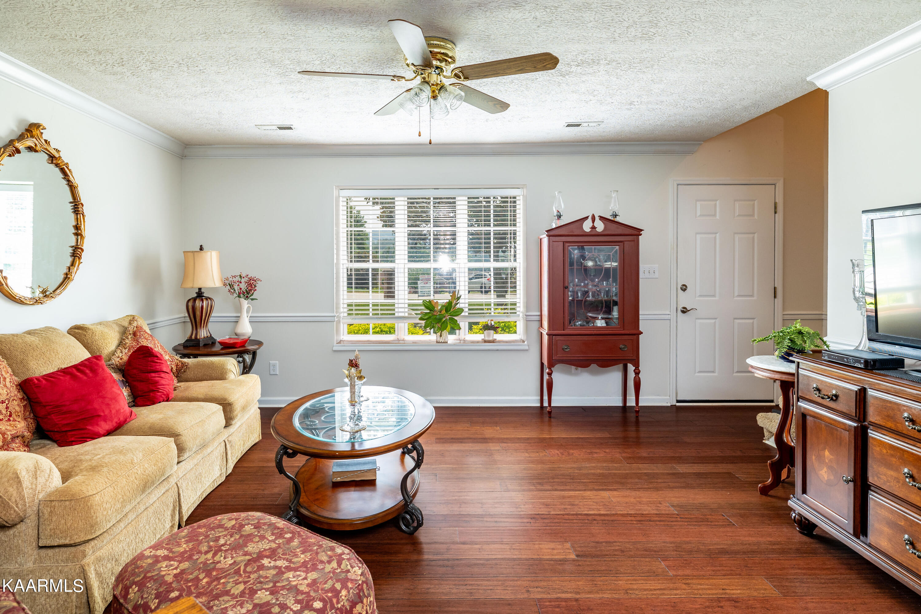 7425 Palmleaf Road Knoxville, TN 37918 - Photo 7 of 41 7425Palmleafrd-2