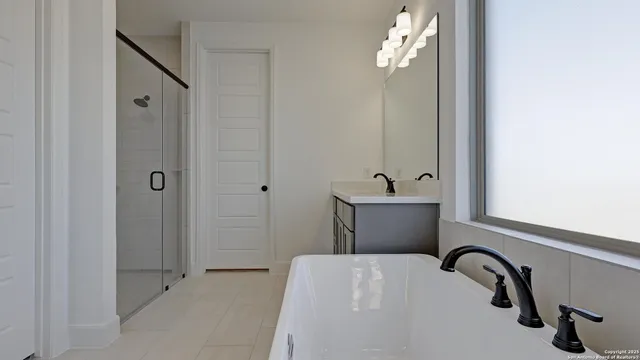 $624,900 | 213 Hidalgo, Boerne, TX 78006