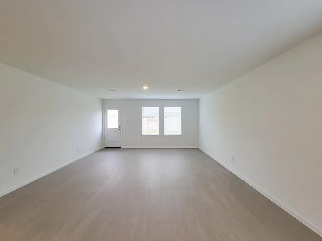 $1,750 | 388 Tejas Trail, Waller, TX 77484