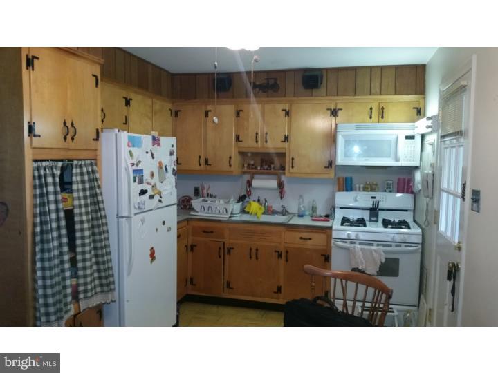208 Pulaski Avenue Riverside, NJ 08075 - Photo 6 of 11