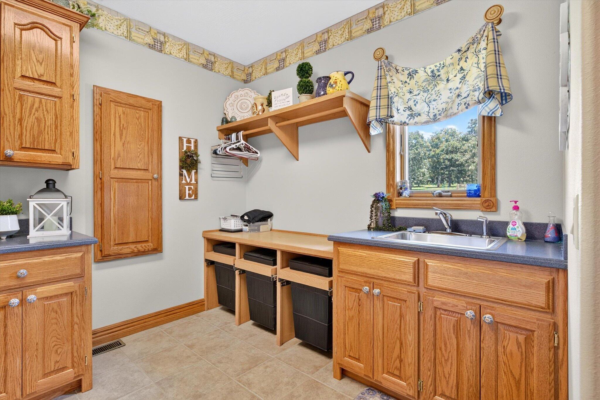 3850 South 155th Road Bolivar, MO 65613 - Photo 29 of 80 31-30