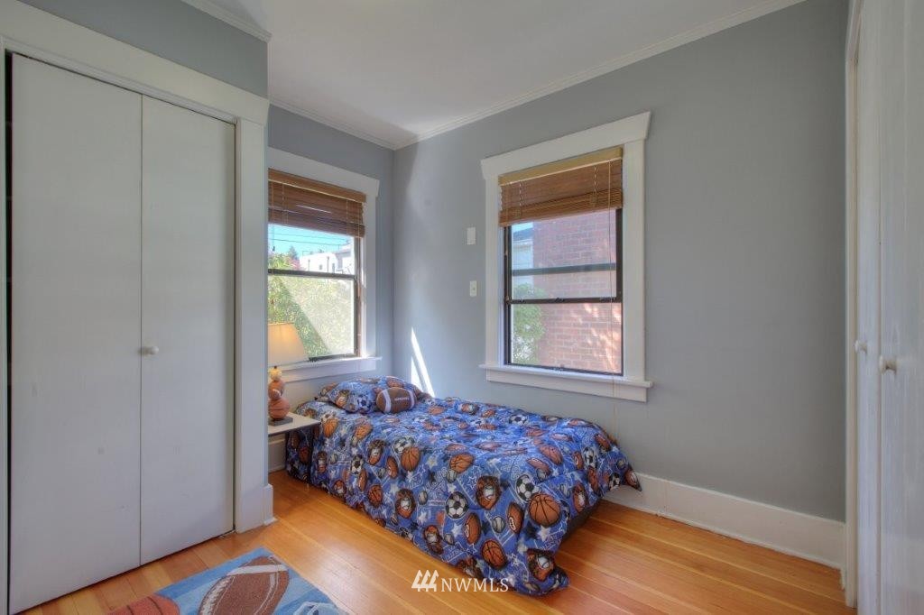 716 North 67th Street Seattle, WA 98103 - Photo 9 of 21 Gallery Image 9
