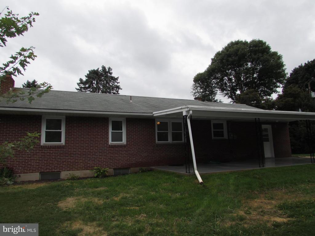 1701 Zarker Road Lancaster, PA 17601 - Photo 12 of 20