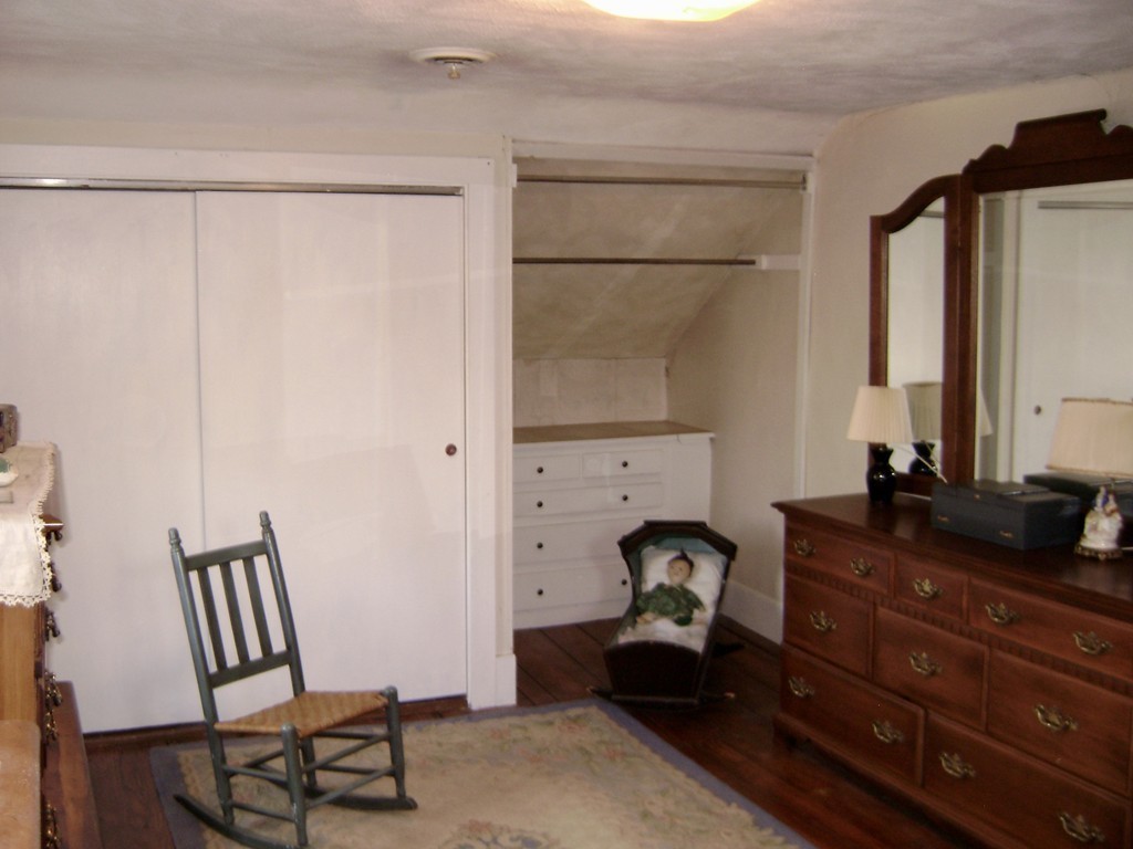 137 Uxbridge Road Mendon, MA 01756 - Photo 15 of 23 Gallery Image 15