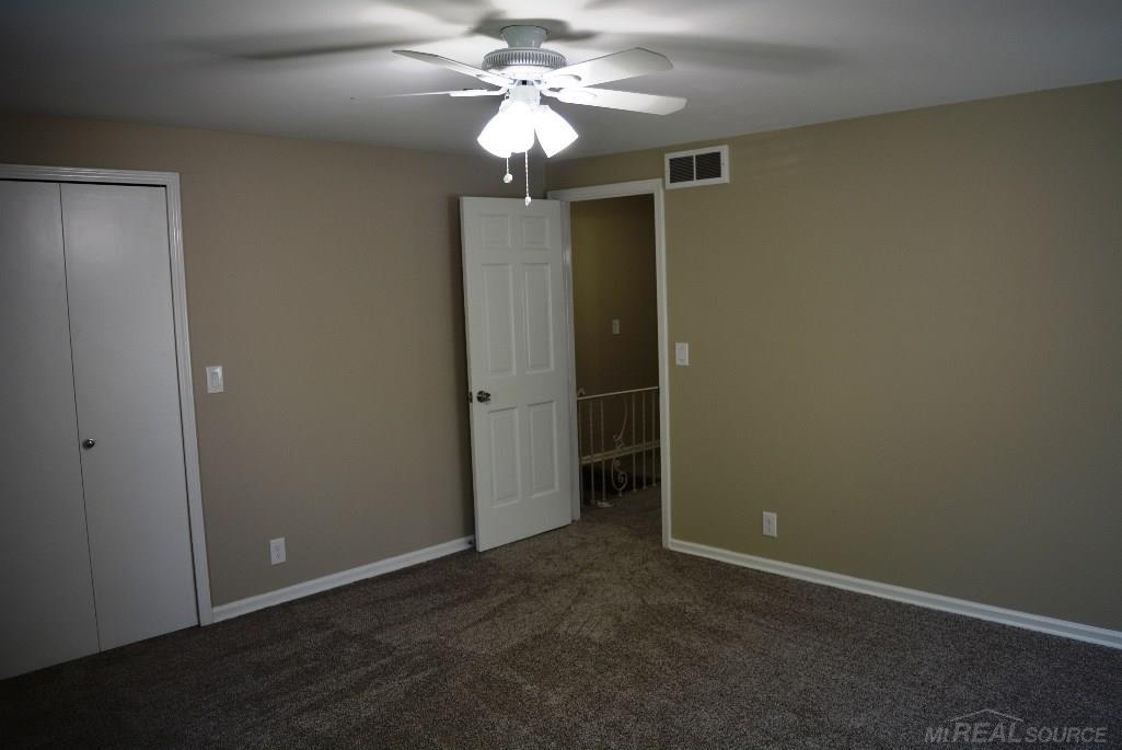885 Neff Road Grosse Pointe, MI 48230 - Photo 25 of 39 31251213-24.JPG