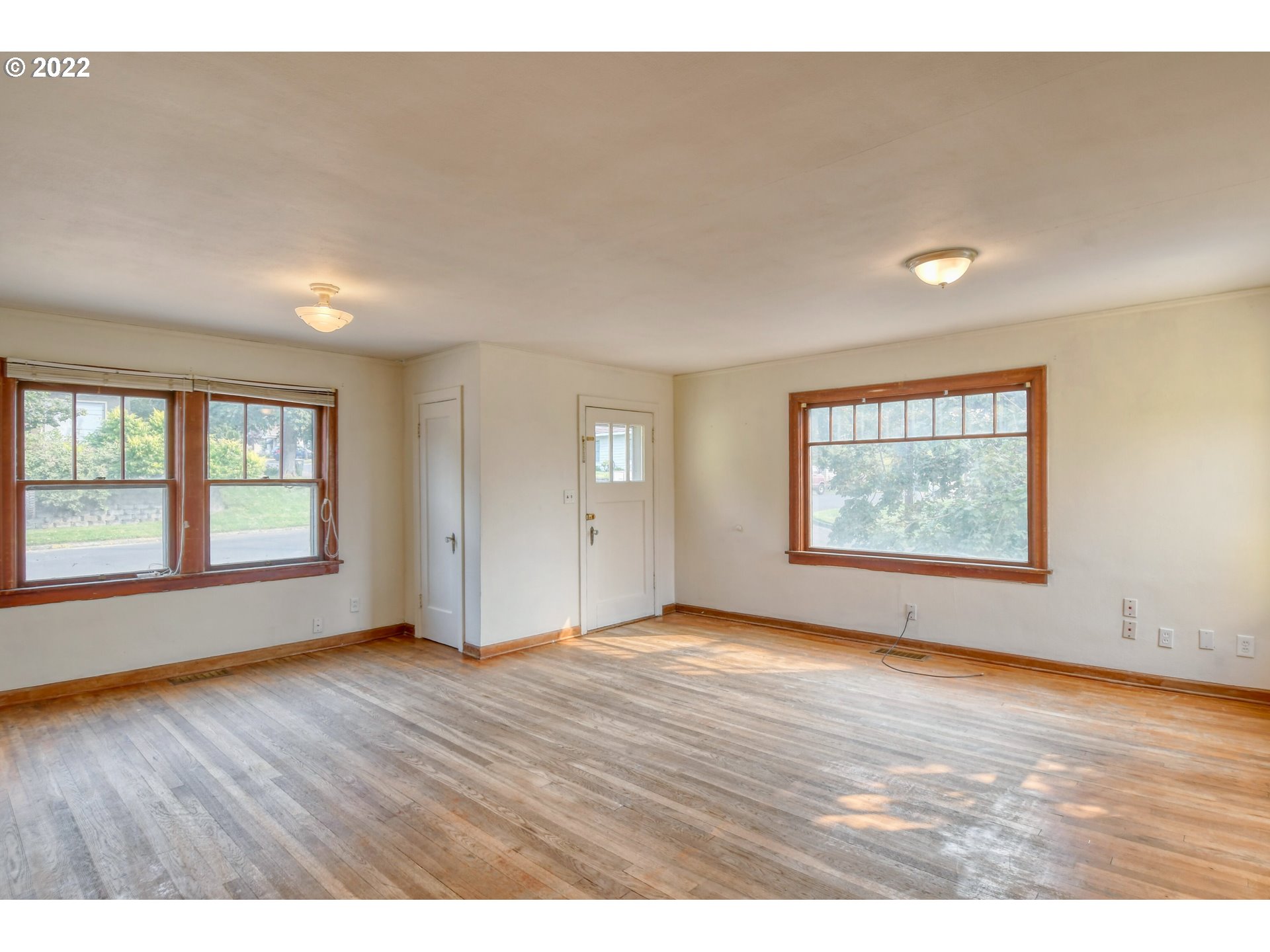 900 Northwest Furnish Avenue Pendleton, OR 97801 - Photo 3 of 32 Gallery Image 3