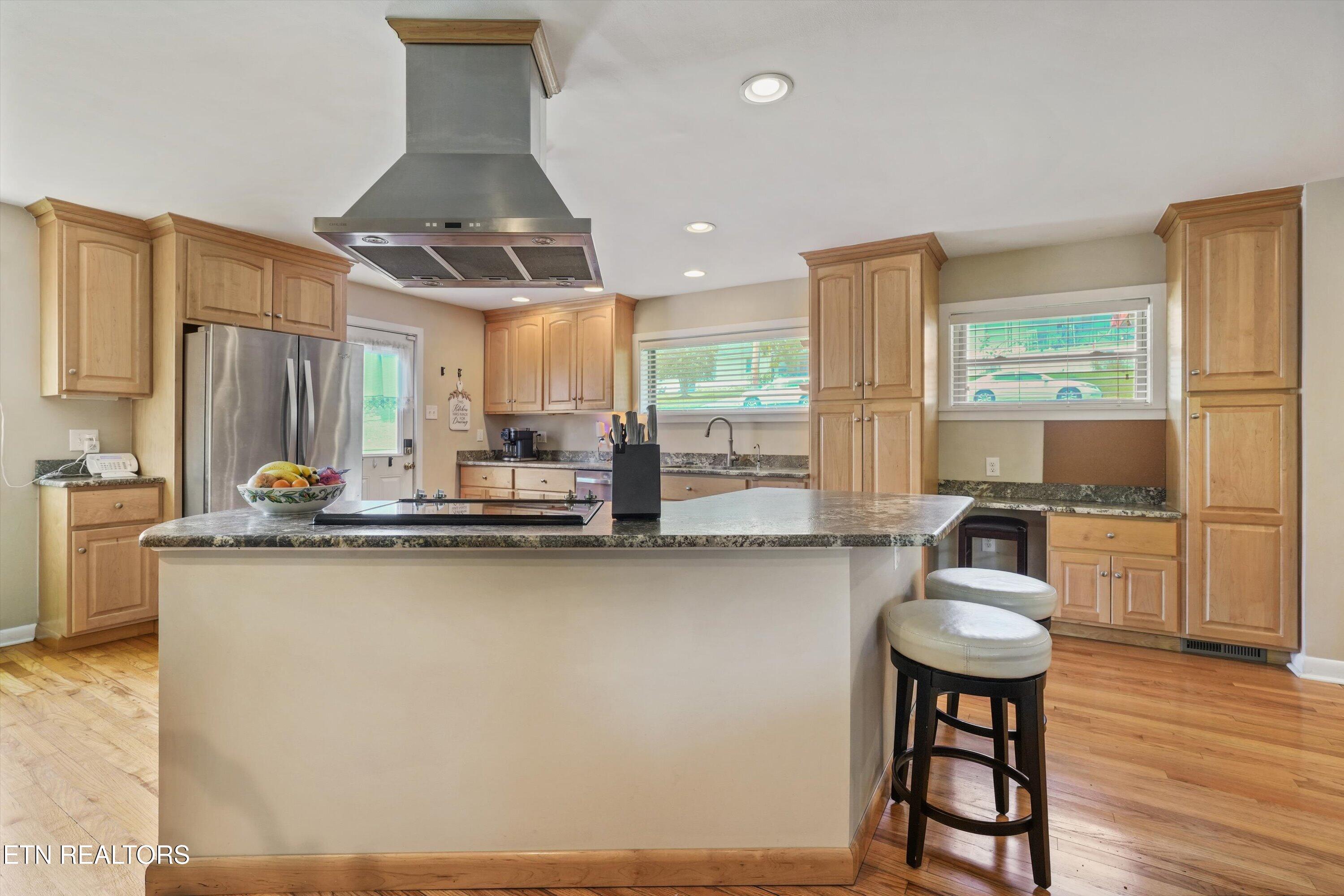 109 Cahill Lane Oak Ridge, TN 37830 - Photo 11 of 38 11-109 Cahill Ln 11