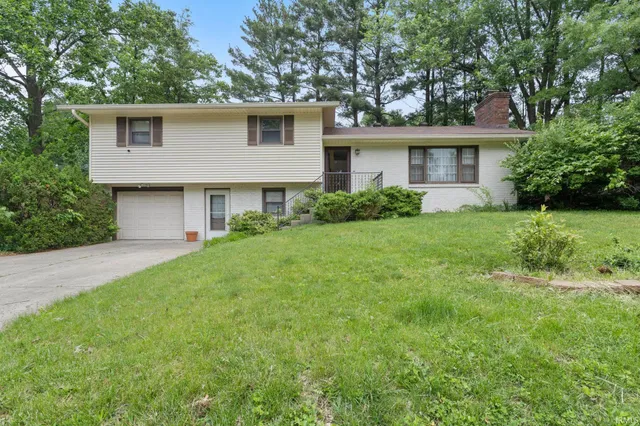 $329,900 | 4021 East Morningside Drive, Bloomington, IN 47408