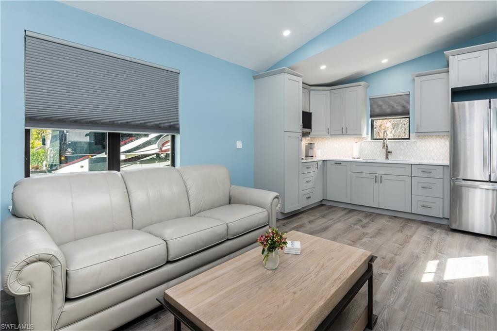 13495 Snook Drive Naples, FL 34114 - Photo 6 of 29