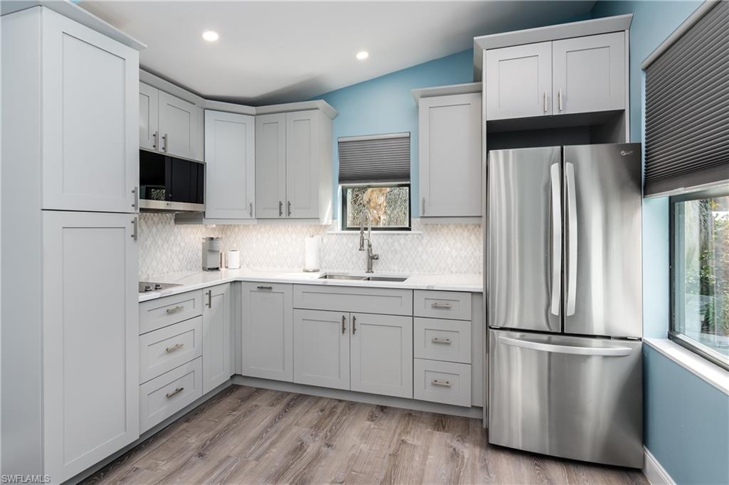 13495 Snook Drive Naples, FL 34114 - Photo 10 of 29