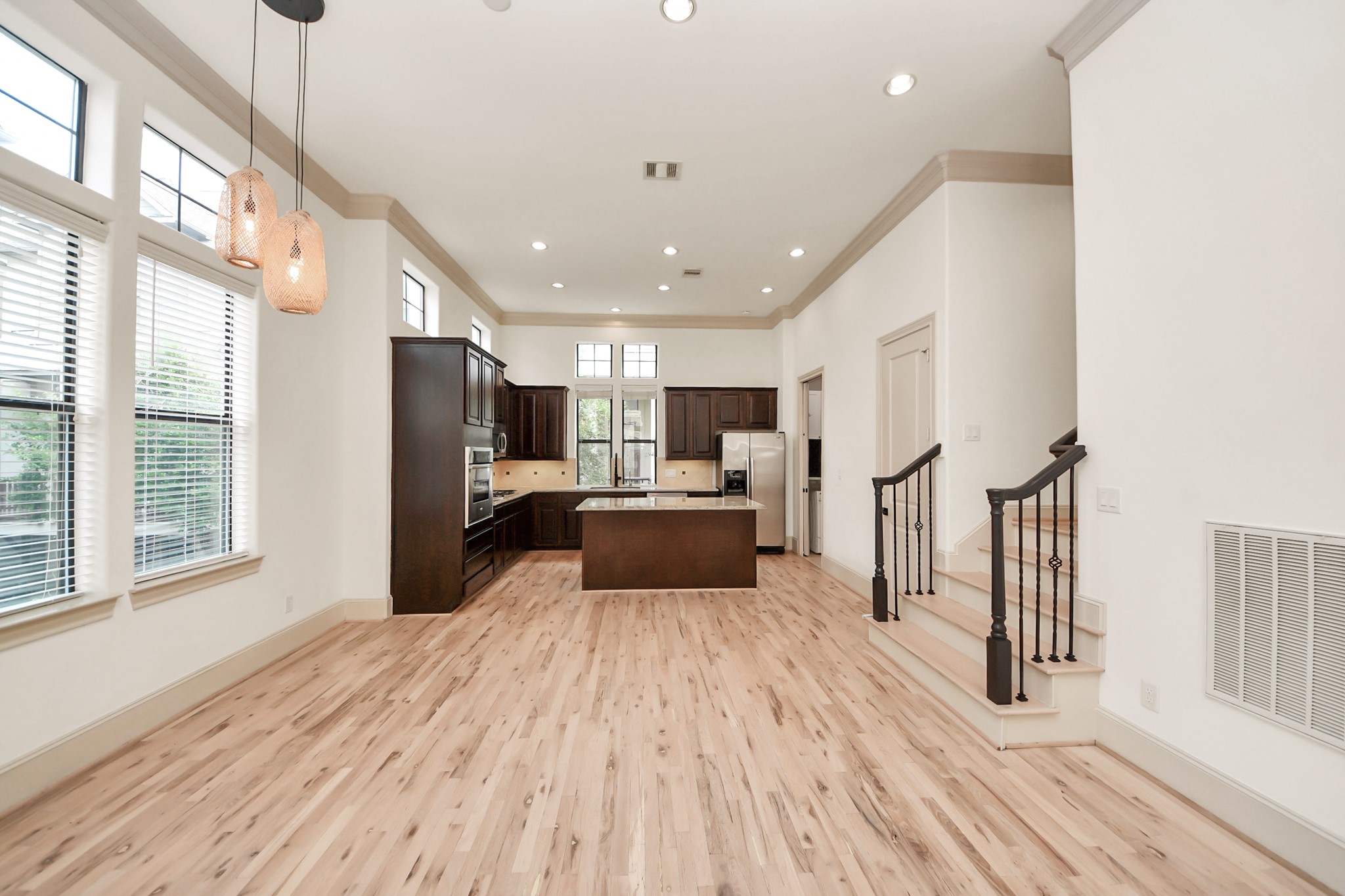 3229 Maxroy Street Houston, TX 77008 - Photo 18 of 43