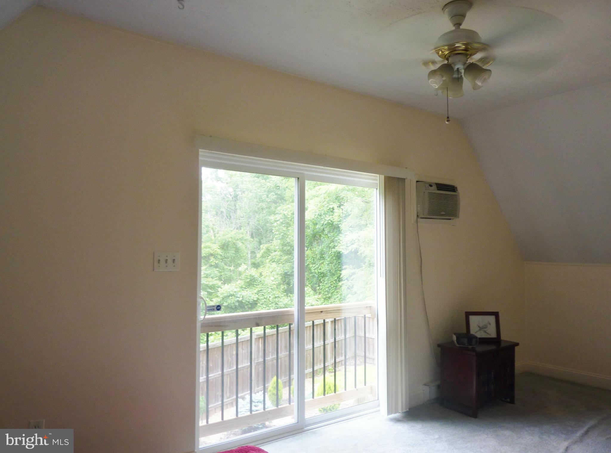 265 Apple Jack Road Linden, VA 22642 - Photo 13 of 30 Bedroom (Master)