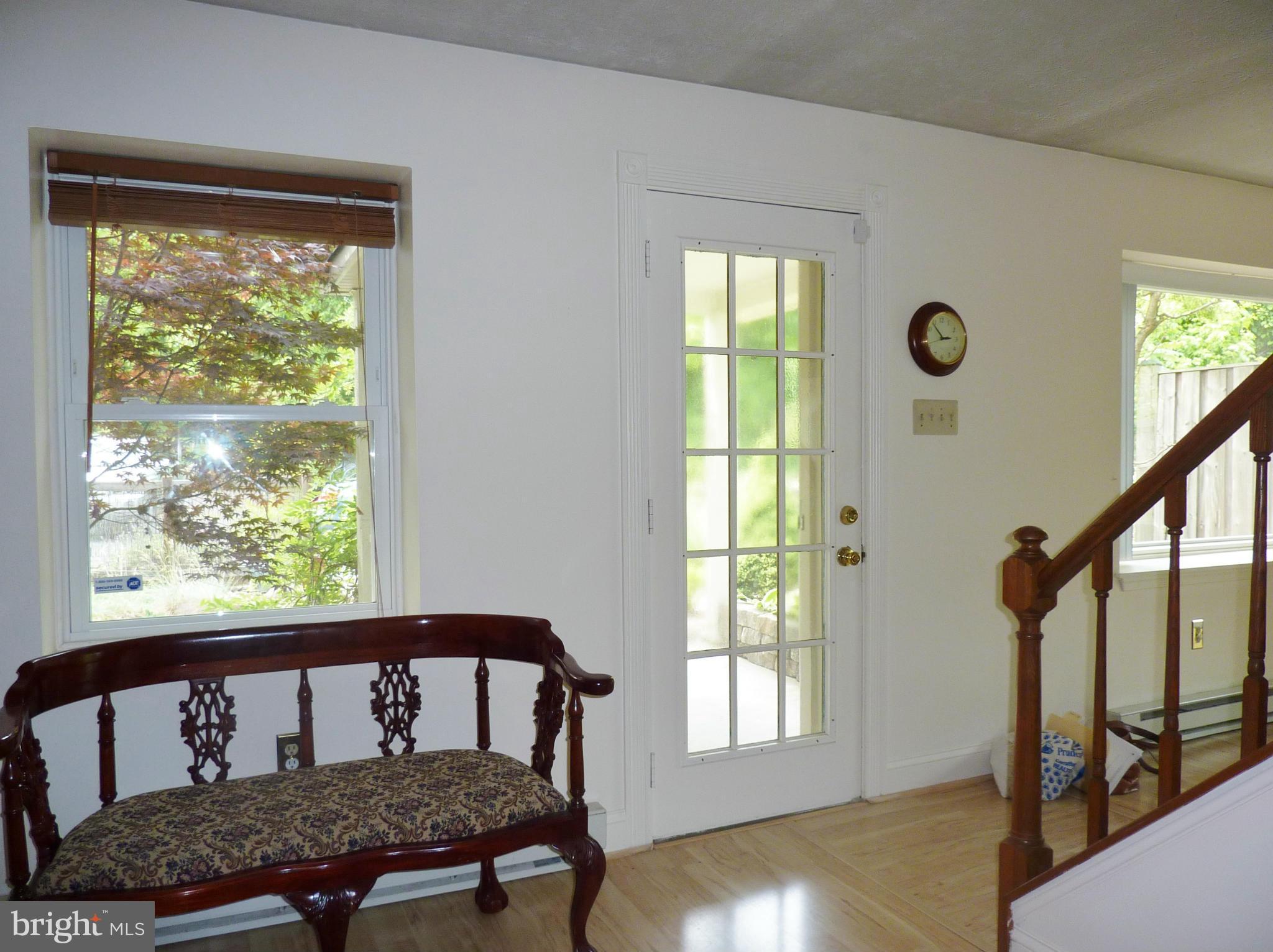 265 Apple Jack Road Linden, VA 22642 - Photo 17 of 30 Entrance area