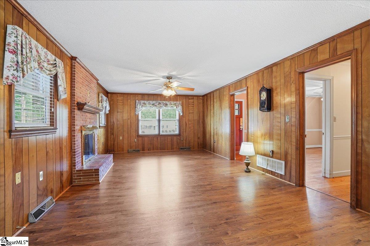 208 State Rd S-30-483 Clinton, SC 29325 - Photo 21 of 28
