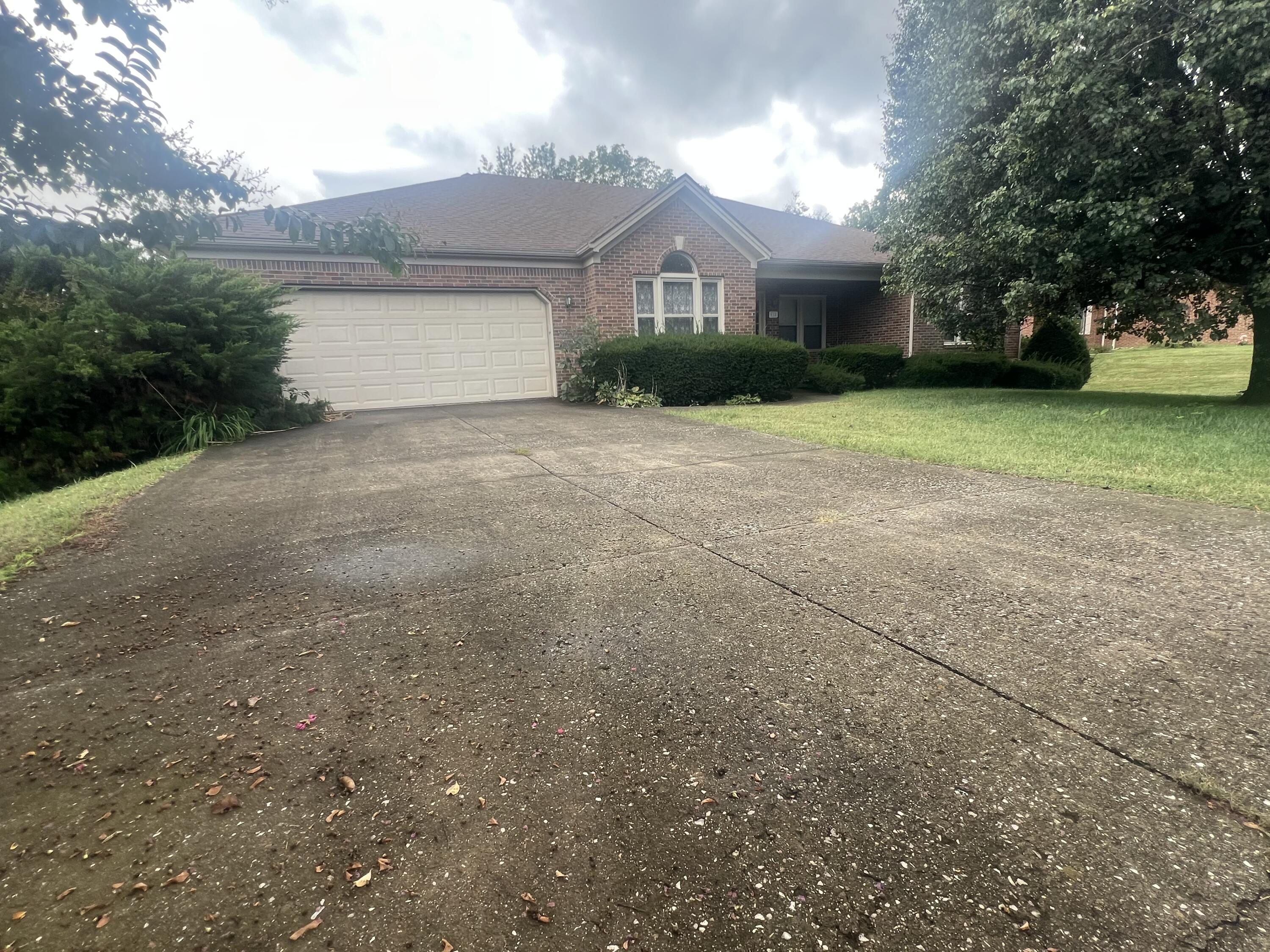 118 Locust Ridge Road Frankfort, KY 40601 - Photo 1 of 21 IMG_5173