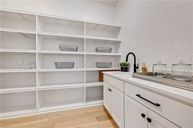 $1,396,500 | 17100 Earnshaw Street, Overland Park, KS 66210