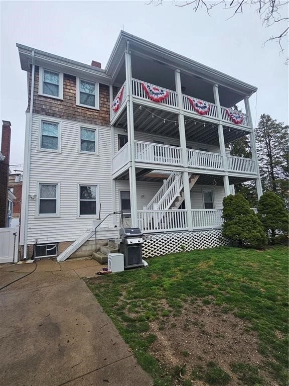 71 High Street Westerly, RI 02891 - Photo 2 of 14