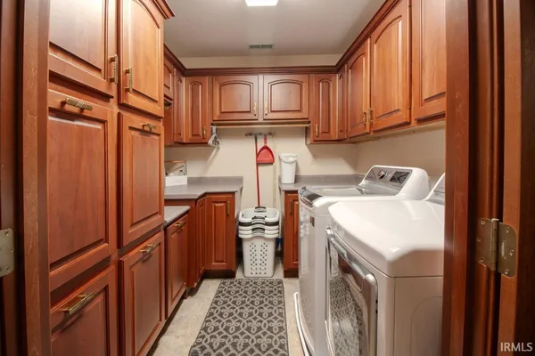 $665,000 | 3930 North 40 East, Angola, IN 46703