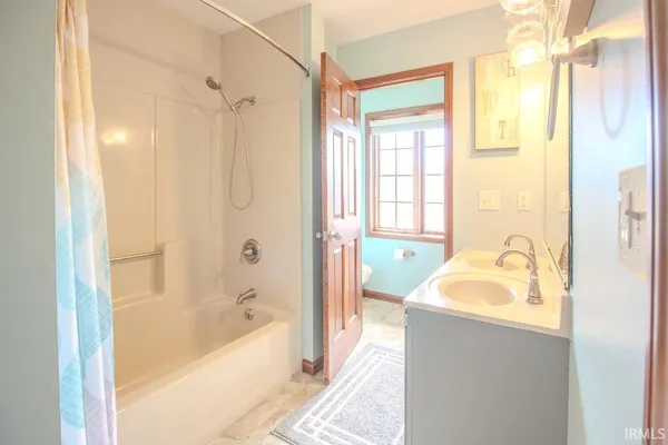 $659,000 | 3930 North 40 East, Angola, IN 46703