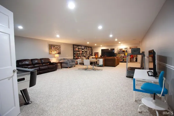 $665,000 | 3930 North 40 East, Angola, IN 46703