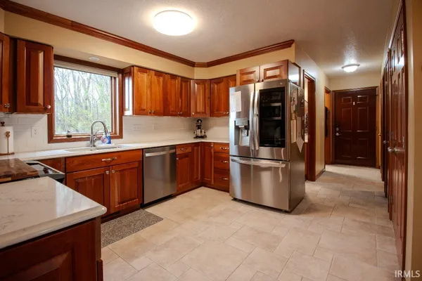 $665,000 | 3930 North 40 East, Angola, IN 46703