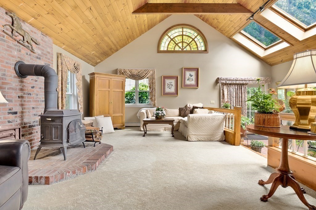 2 Morgan Road Beverly, MA 01915 - Photo 16 of 42 Gallery Image 16