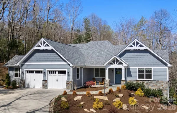 $1,150,000 | 255 Dalhousie Court, Flat Rock, NC 28731