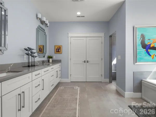 $1,150,000 | 255 Dalhousie Court, Flat Rock, NC 28731