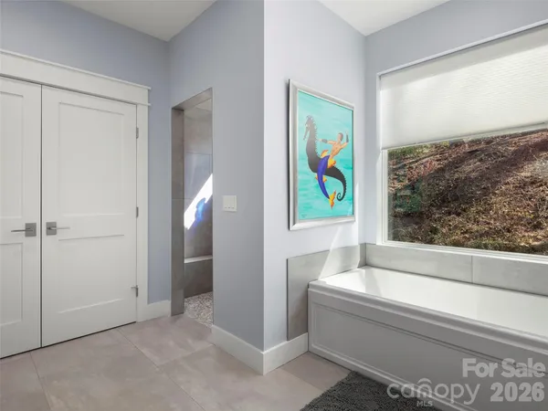 $1,150,000 | 255 Dalhousie Court, Flat Rock, NC 28731