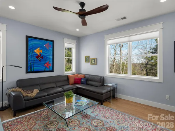 $1,150,000 | 255 Dalhousie Court, Flat Rock, NC 28731