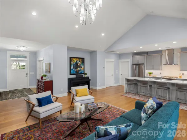 $1,150,000 | 255 Dalhousie Court, Flat Rock, NC 28731