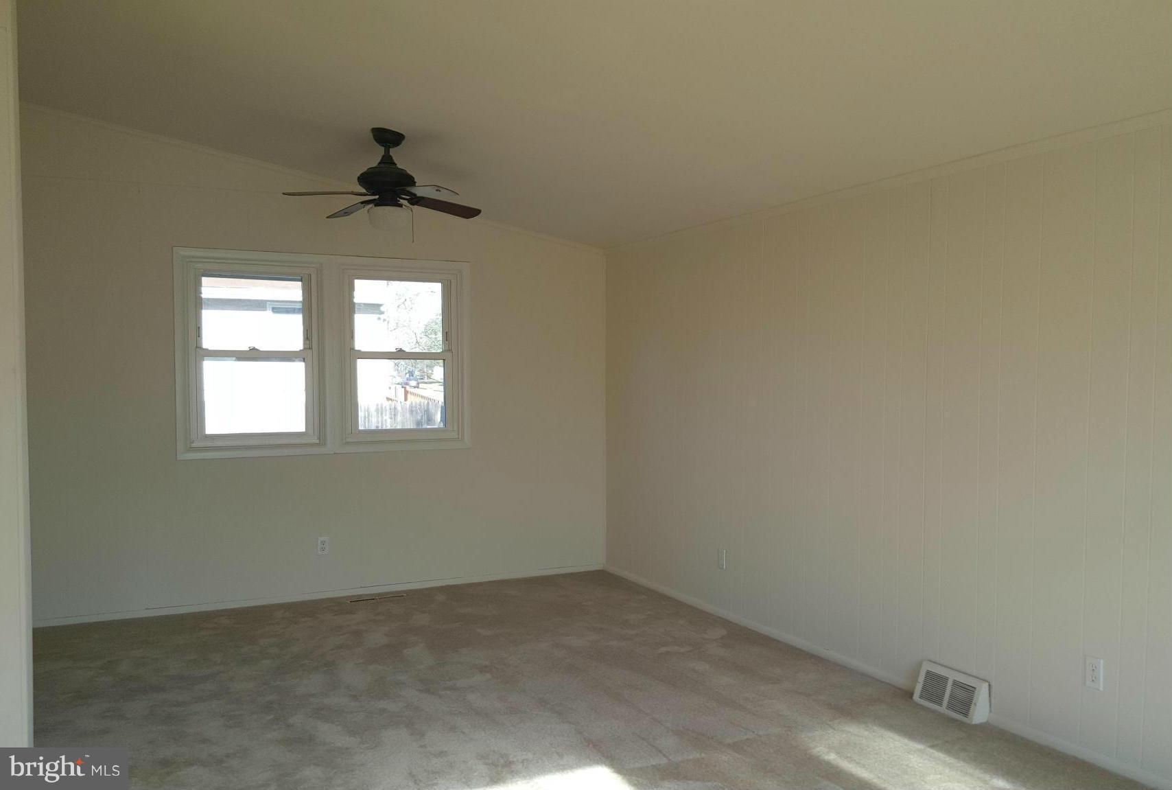 5000 Old Court Road Randallstown, MD 21133 - Photo 7 of 28 Dining Room
