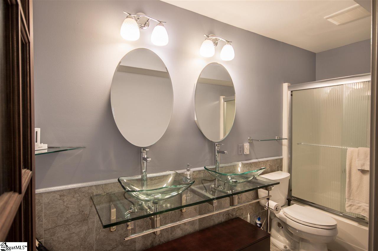 12 Altamont Forest Road Greenville, SC 29609 - Photo 13 of 21
